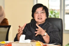 Punya Hutan Alam, Menteri...