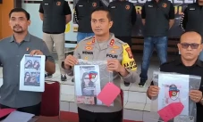 Promosikan Judi Online,...