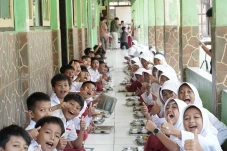 Uji Coba Program Makanan...