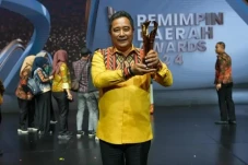 Pj Gubernur Sulbar Bahtiar...