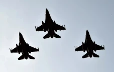 Jet Tempur F-16 Ukraina...