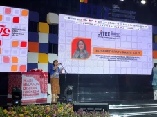 100 Investor Asing Berpartisipasi...