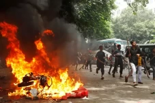 Media India Sebarkan...