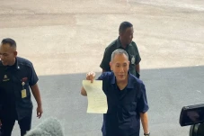 Tiba di Kantor DPP Golkar,...
