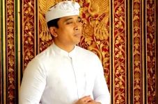 Putu Rudana: Desain...