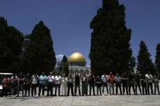 5 Negara Arab Mengutuk...