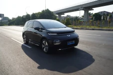 Wuling: Mobil Listrik...