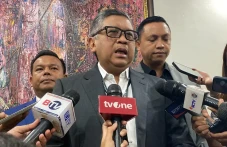Dua Bulan Lebih HP dan...