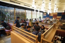 5 Rekomendasi Restoran...