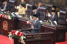 Defisit Anggaran 2025...