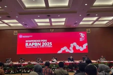 Sri Mulyani Bicara Soal...