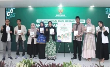 Buku Bangkit dan Terus...