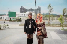 Hadiri Upacara HUT ke-79...