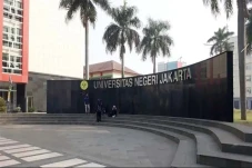 UNJ dan Unsri Resmi...