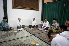 Silaturahmi ke Kiai,...
