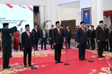 5 Fakta Reshuffle Kabinet...