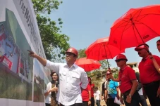 Hendrar Prihadi Dinilai...
