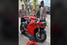 Viral Kecelakaan Ducati...