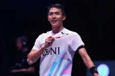 Jonatan Christie dan...