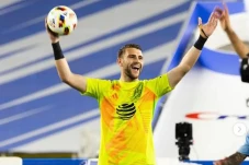 Maarten Paes Bela Timnas...