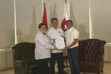 Maju Pilkada Kabupaten...