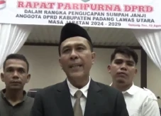 Dilantik Jadi Anggota...