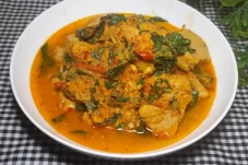 7 Kuliner Khas Manado...