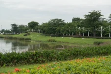 Lippo Cikarang Berkomitmen...