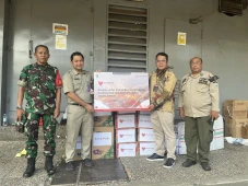Bank DKI Salurkan Bantuan...