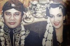 Kisah Cinta Kak Seto,...