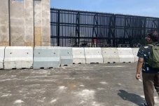 Pengamanan Gedung DPR...
