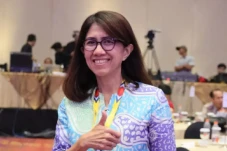 Lari Pagi Susuri Jalan...