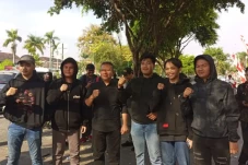 Ratusan Dosen UII Yogyakarta...