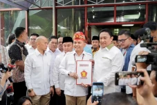 Direstui Prabowo, Agustiar-Edy...