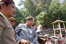 Keturunan Ki Ageng Gribig,...