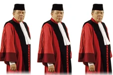 Mengenal Achmad Roestandi,...
