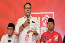 Maju Pilkada Jakarta...