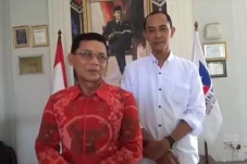 Partai Perindo Serahkan...