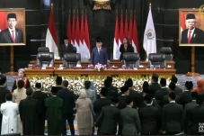 Daftar Lengkap 106 Anggota...