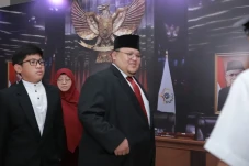 Ade Suherman Rumuskan...