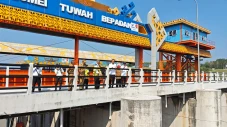 Resmikan Bendungan Margatiga,...