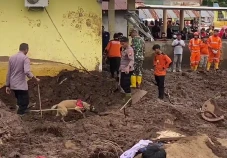Tim SAR Gabungan Terus...