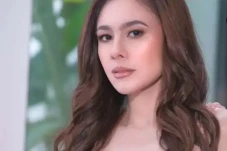 Wulan Guritno Mundur...