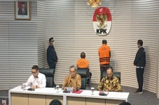 Rugikan Negara Rp38...