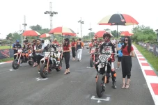 Seri Terakhir Superchallenge...