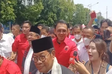 Ahok Dampingi Pramono...