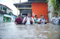 Bobby Nasution Terobos...