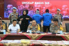 2 Oknum Polisi Terlibat...