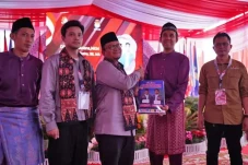 Pilkada Jambi, Maulana-Dina...