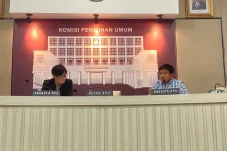 Jika Kotak Kosong Menang...